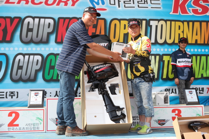 2012 MARINELAND CUP 챌린져 오픈 토너먼트 시상식 : c5a9b1e2baafc8af_img_5209.jpg