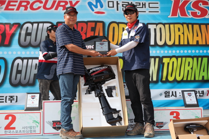 2012 MARINELAND CUP 챌린져 오픈 토너먼트 시상식 : c5a9b1e2baafc8af_img_5214.jpg