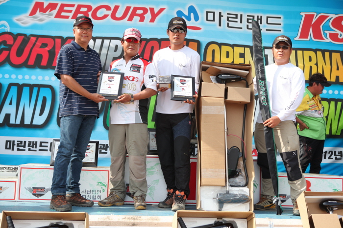 2012 머큐리컵 코리아 오픈토너먼트 시상식 : c5a9b1e2baafc8af_img_5317.jpg